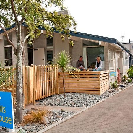 Seagulls Guesthouse Mount Maunganui Exterior photo